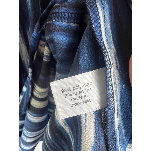 Lane‎ Bryant Halter Top with Hankerchief Hem Size 24 Plus Navy White Ikat NEW - Picture 8 of 10